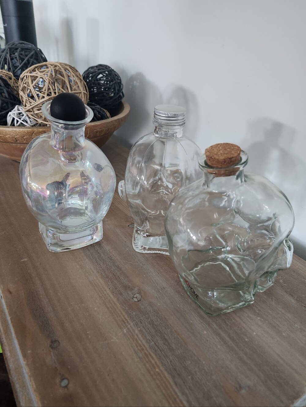💀 Set of 3 Glass Skull & Demon Bottles Halloween Gothic Bar Decor Display Lot - Picture 6 of 8